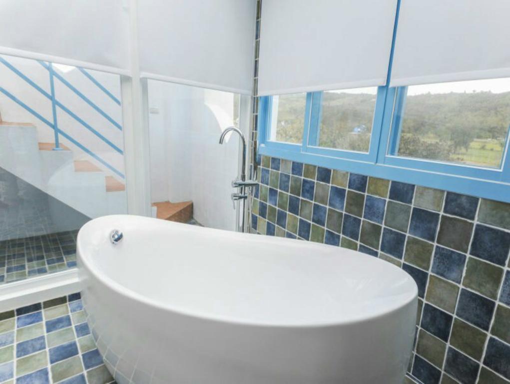 Cape Eluanbi Shen'S Village Hotel Cozy מראה חיצוני תמונה